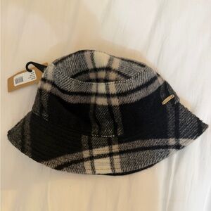 Steve Madden Black Bucket Hat